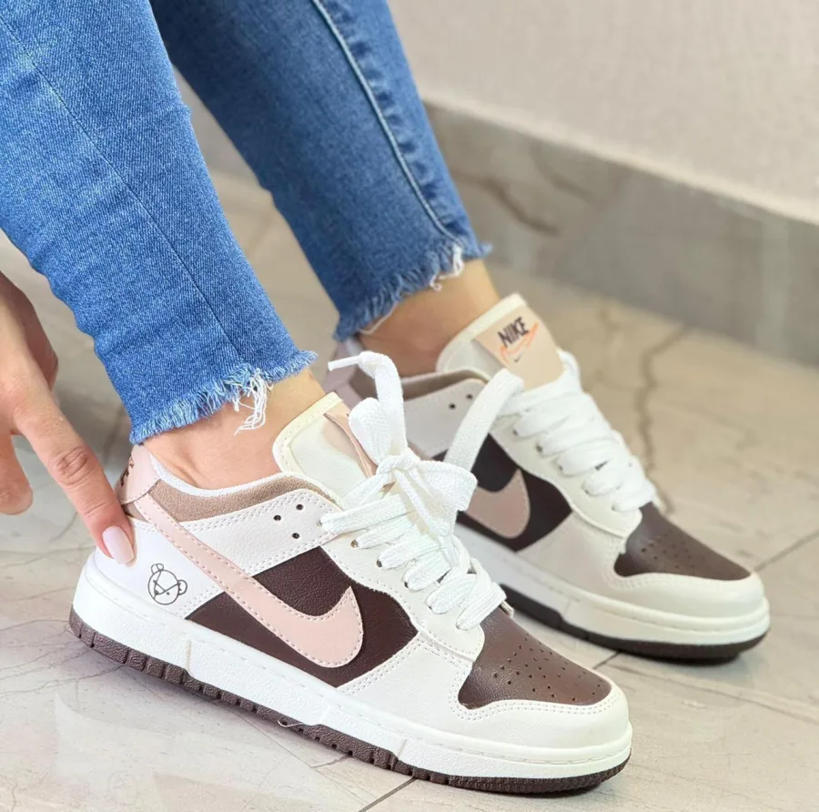 Nike Dunk ositos Mt Blanco Marron