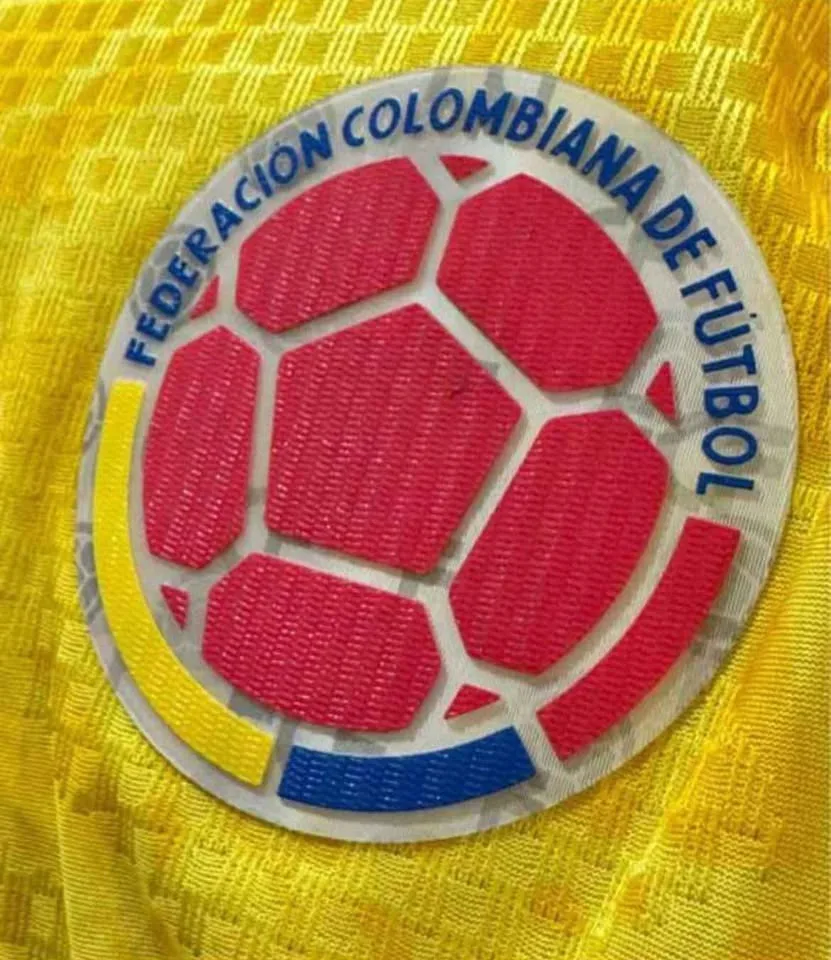 CAMISETA CABALLERO DE LA SELLECION 1